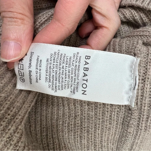 Aritizia Babaton Merino Wool Sweater Vest Tan Size XXS - Picture 4 of 5